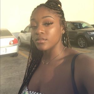 Meet your Posher, Shaleigha